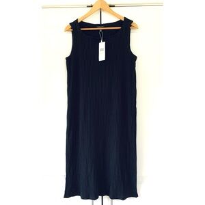 Eileen Fisher Tunic Split Hem Ballet Neck Ribbed Knit Black Top NEW Size XS